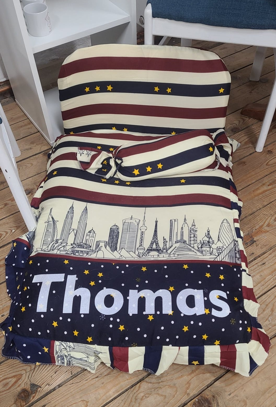 Personalisierbares Hundebett in Verschiedenen Größen und Designs - Bella und Stella Haustierbedarf